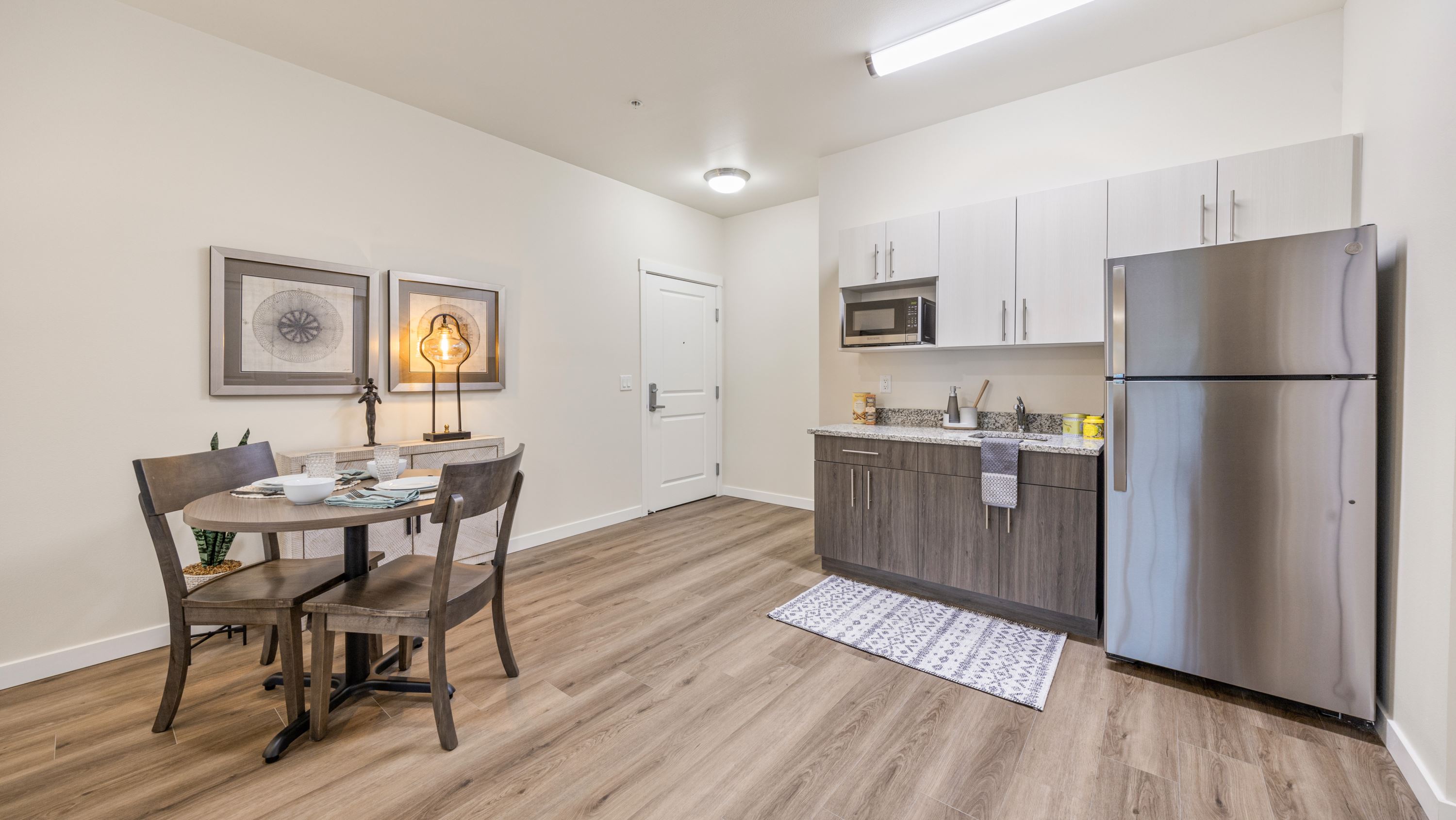 Belmont Gardens-Kitchenette
