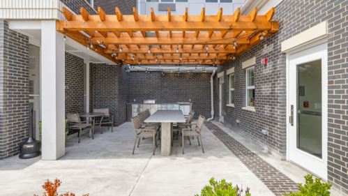 Belmont Gardens-Patio